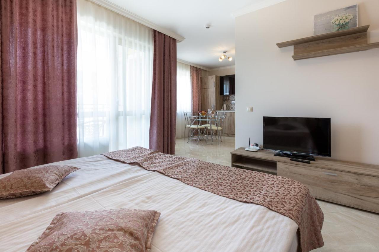 Villa Florence Boutique Apart Hotel Sveti Vlas Bagian luar foto