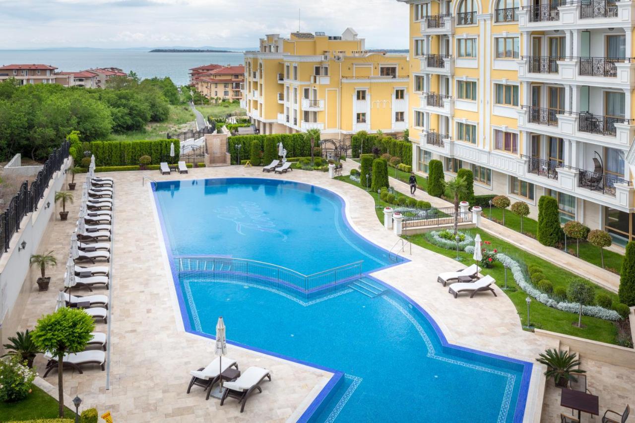 Villa Florence Boutique Apart Hotel Sveti Vlas Bagian luar foto