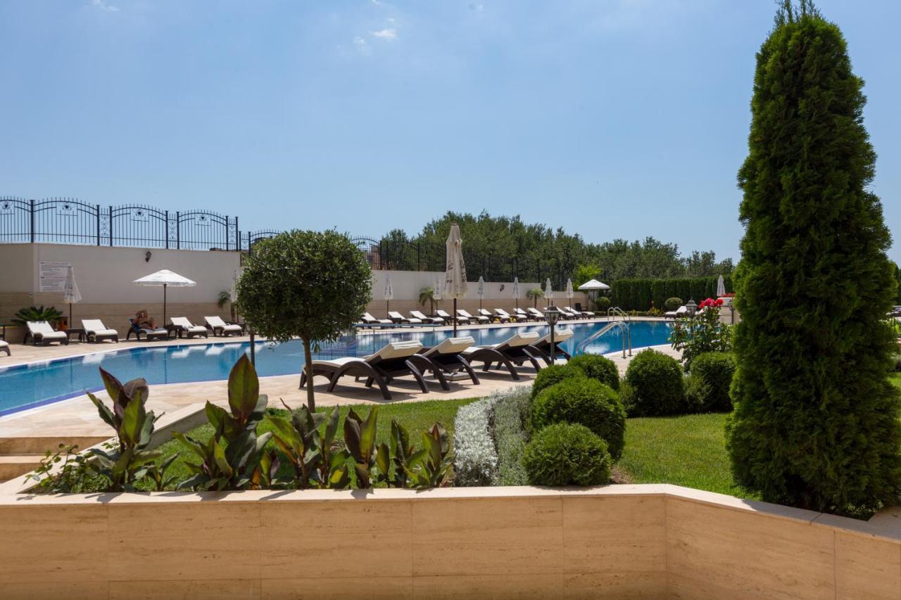 Villa Florence Boutique Apart Hotel Sveti Vlas Bagian luar foto
