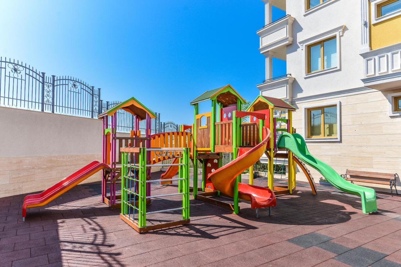 Villa Florence Boutique Apart Hotel Sveti Vlas Bagian luar foto