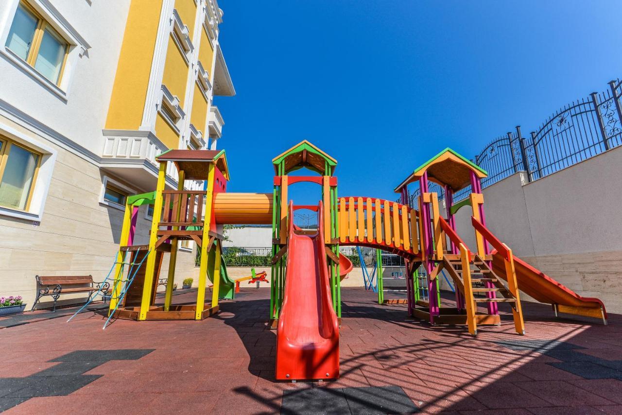 Villa Florence Boutique Apart Hotel Sveti Vlas Bagian luar foto